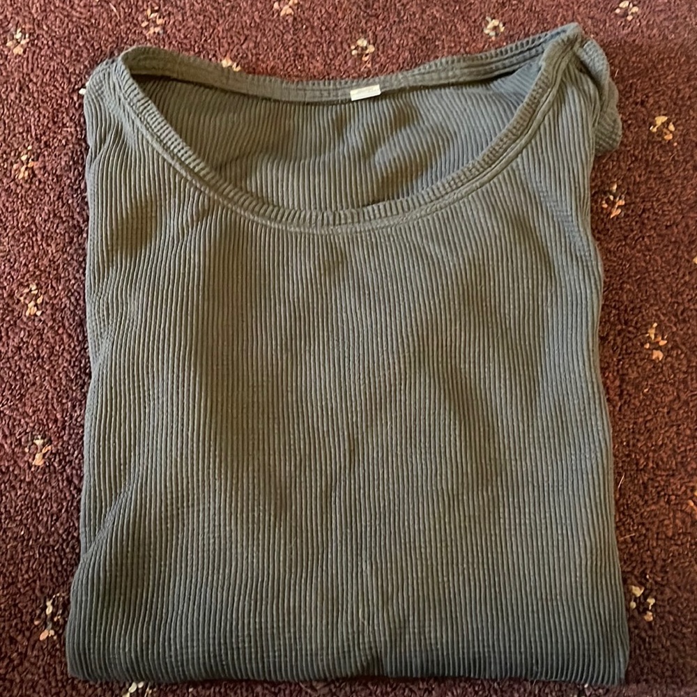 Grey Lululemon Knit T-shirt